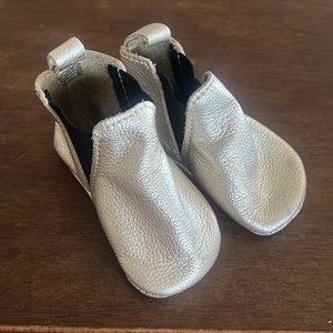 Freshly Picked Chealsea Boot Gold Moccs 12 months